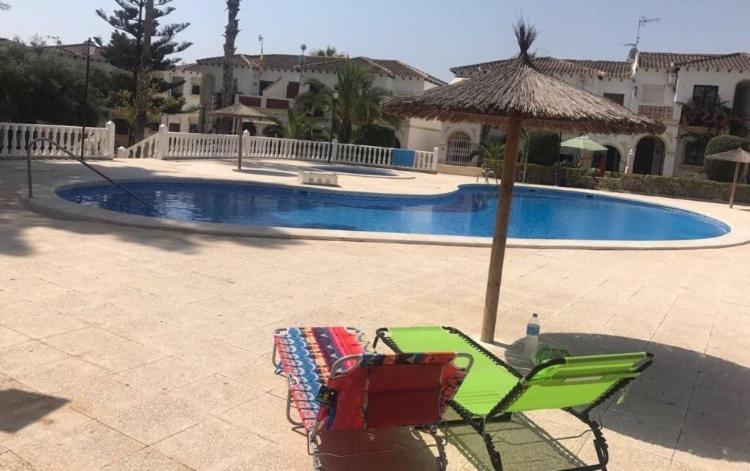 El Mirador, Villamartin, Cot To Hire, Wifi, Pool, Parking Eksteriør bilde